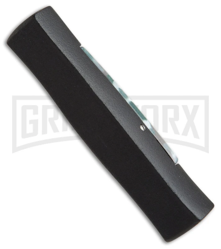 AKC Minion Concord Arctic Camo OTF Automatic Knife - Black Flat AKC Minion Concord Arctic Camo OTF Automatic Knife - Black Flat -Grindworx Shop AKC minion concord arctic camo black flat BHQ 19003 er spine large