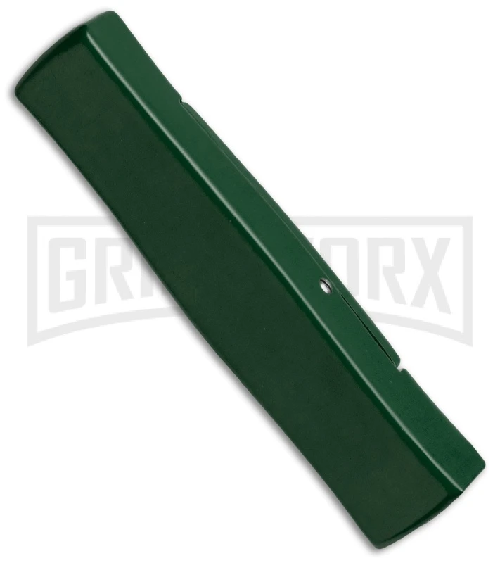 AKC Minion Concord Dark Green OTF Automatic Knife - Satin Plain AKC Minion Concord Dark Green OTF Automatic Knife - Satin Plain -Grindworx Shop akc 077 otf dark green satin side cm large
